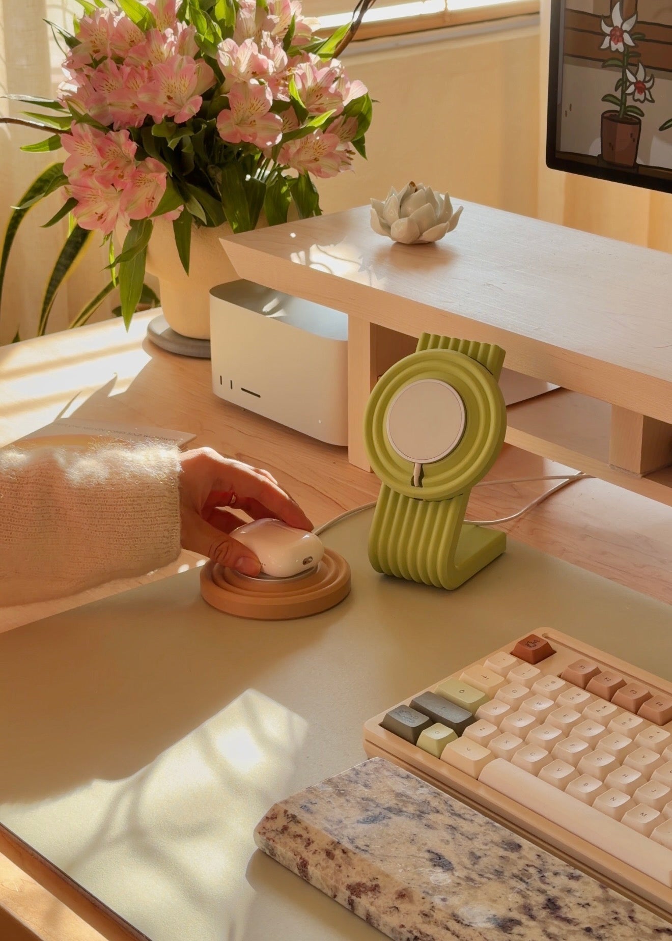 Zen MagSafe Charger Puck – Cozyleigh Studios